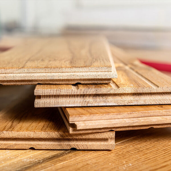 Solid Wood Hardwood Flooring