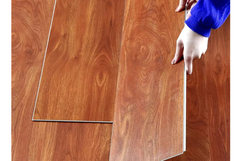 Bamboo flooring with click-lock