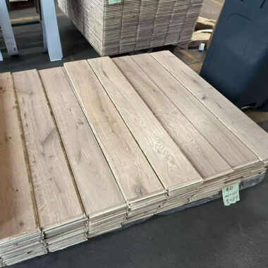 Walnut wood engineered flooring